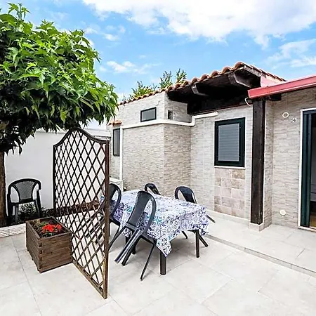 Macchia Mediterranea Bed & Breakfast